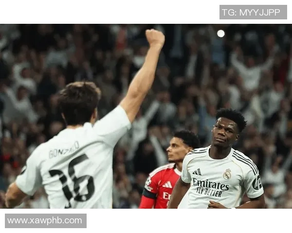 英超盛宴：皇马狂胜那不勒斯五球大捷乌龙球瞬间点燃全场激情